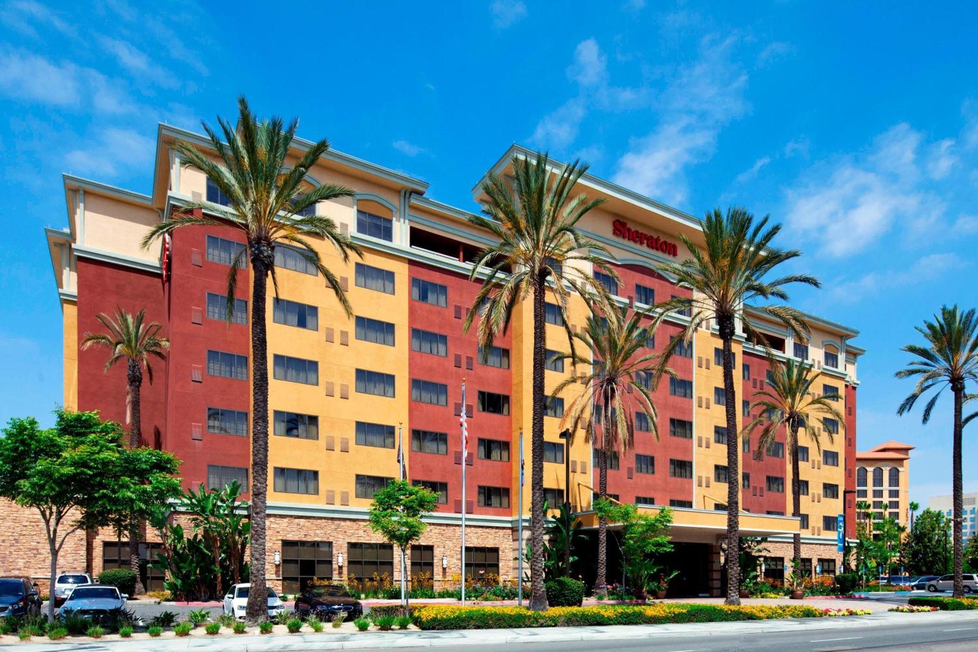 Sheraton Garden Grove-Anaheim South Exterior photo